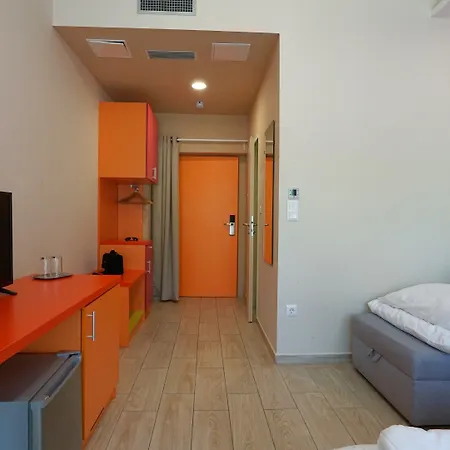 Colors Hotel 3*